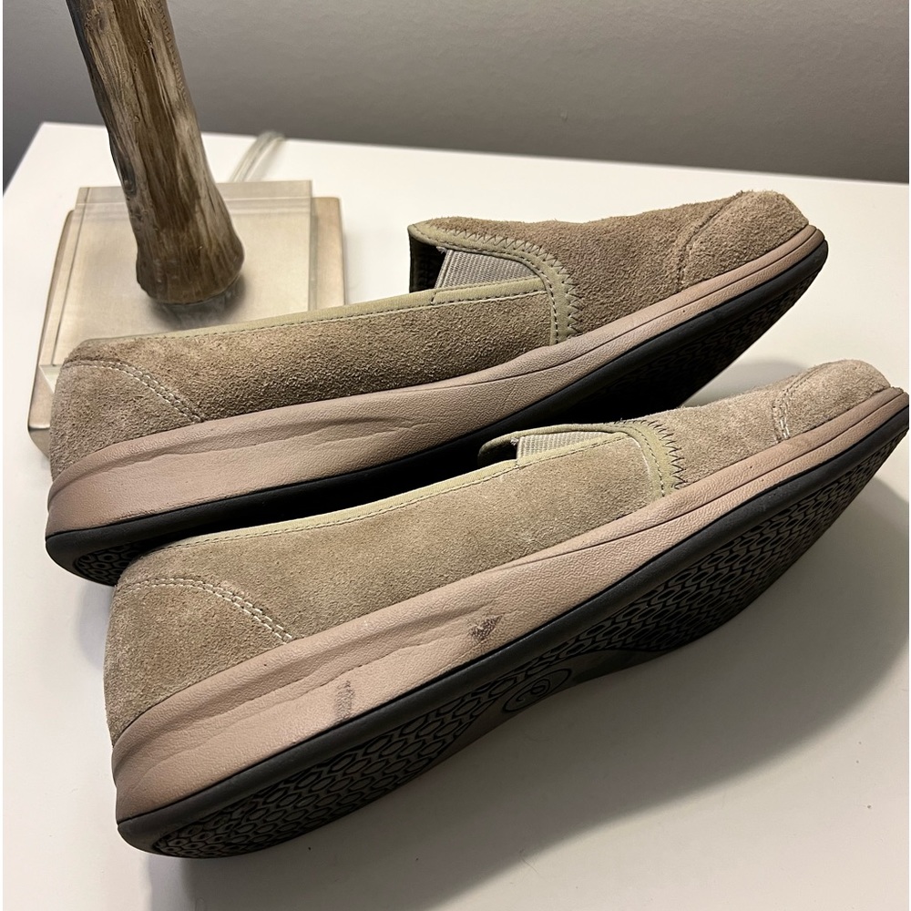 Easyspirit e360 tan suede slip on shoes size 9 - Picture 5 of 9